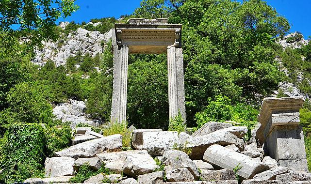 Binlerce Yıllık Sessizlik Bozuldu: Termessos’ta İlk Kazma Vuruldu