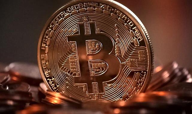 Bitcoin 9 milyar dolarlık satışın ardından toparlandı
