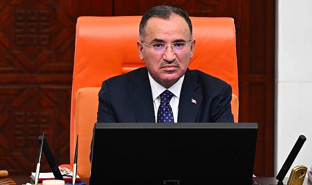 Bozdağ’dan Meclis’te kahkaha tepkisi: Dışarı çıksın!