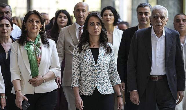 DEM Parti'den siyasi tur: Gündemde İmralı var