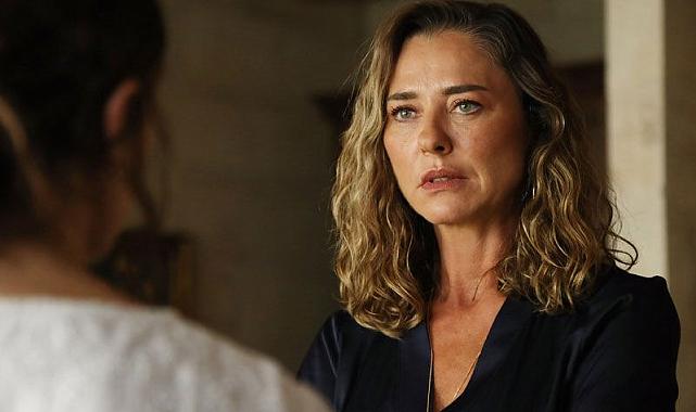 Ece Uslu kazada yaralandı, acil ameliyata alındı