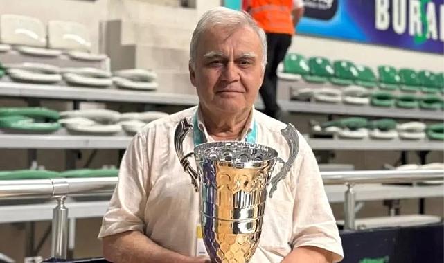 Gazeteci Engin Aksöz’e veda