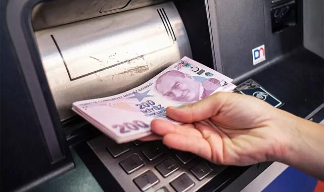 İzmir’de banka hesabı boşaltıldı! 100 bin liralık davada karar çıktı