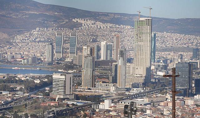 İzmir’de gökdelenlere 14 kat sınırı getirildi