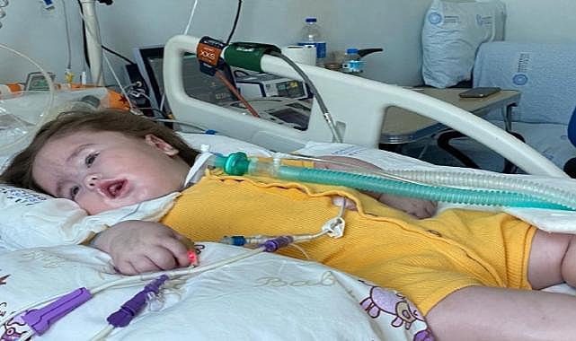 İzmir’de sağlıklı doğan bebek yoğun bakımda komaya girdi: Aile hastaneyi suçladı