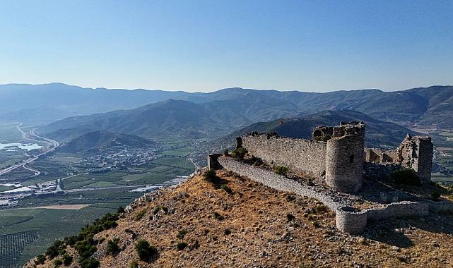 İzmir’in Saklı Tarihi Hazinesi: Keçi Kalesi