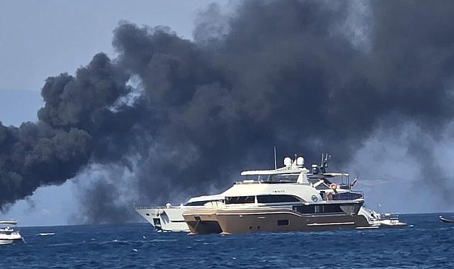 Kınalıada’da teknede yangın çıktı, yolcular denize atladı