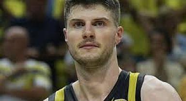 Metecan Birsen, Fenerbahçe Beko’da bir yıl daha
