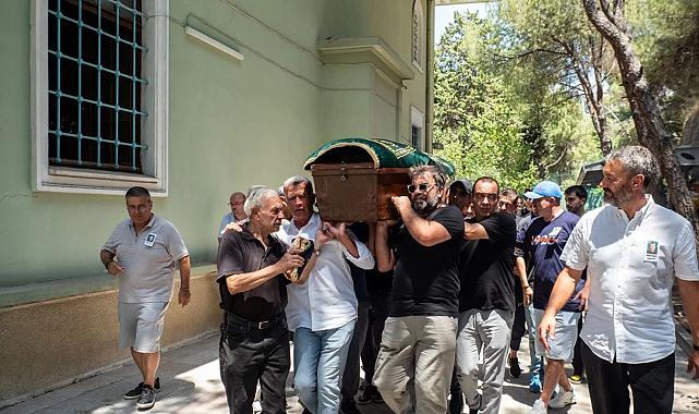 Orhan Yüksel İzmir’de son yolculuğuna uğurlandı