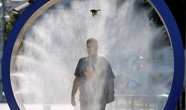 Romanya kavruluyor! Kırmızı alarm ilan edildi