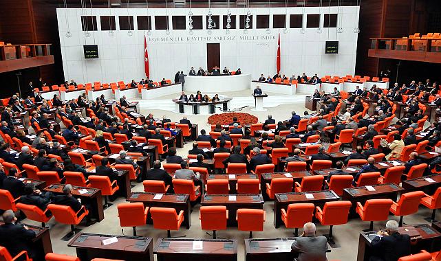Sağlık düzenlemeleri içeren yasa Meclis’ten geçti