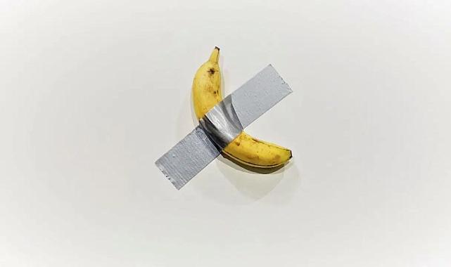 Sanat mı muz mu? 6.2 milyonluk eser yine yenildi