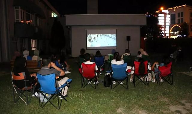 SUBÜ’de açık hava sineması etkinliği düzenlendi