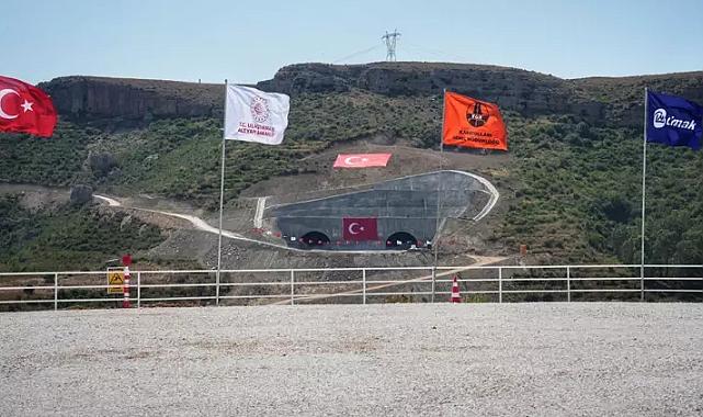 Turizme Hız Katacak Otoyol: Antalya-Alanya Arası 36 Dakika