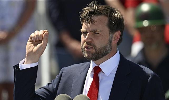 Vance&#039;ten Müslümanlar ve Sosyal Gruplara “Nefret” Suçlaması