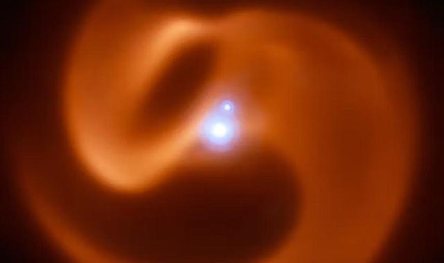 Webb Teleskobu, ölen yıldızların dansını yakaladı