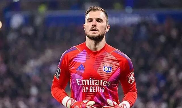 Yıldız kaleci Lucas Perri, Galatasaray’a transfer oluyor