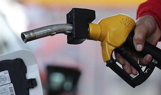 Zam üstüne zam! Motorin 55 TL'yi aştı