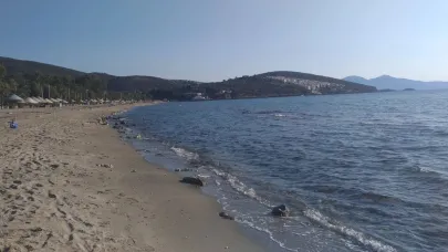 Pigale Plajı: Kuşadası’nın sakin ve mavi bayraklı güzelliği