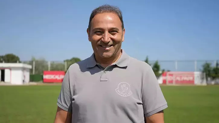 Fuat Çapa: “UEFA Listesine 2 Yabancı Oyuncu Daha Ekleyeceğiz”