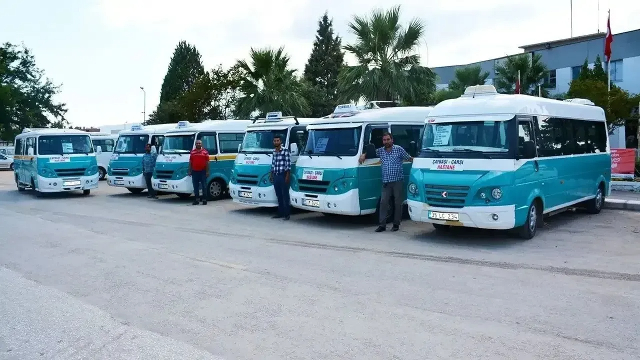 Minibüsçülerden çağrı: “Belediyeyle rekabet edemiyoruz”