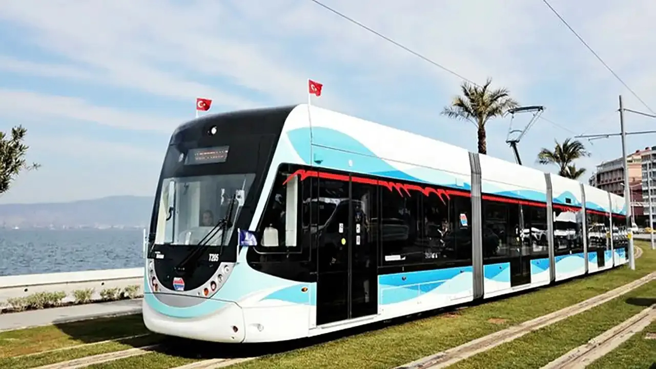 İzmirlilere tramvay uyarısı: Sefer aralığı uzatıldı