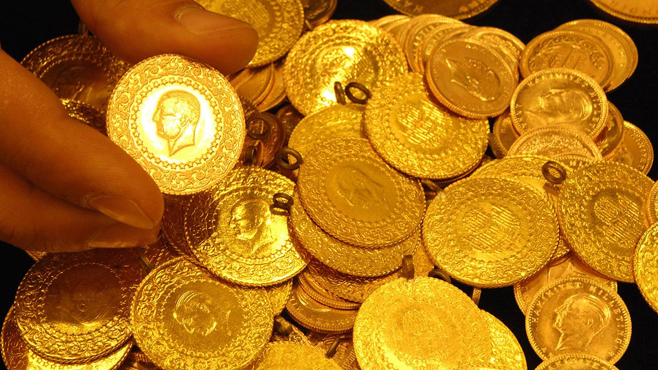Dolar güçlendi, altın fiyatları geriledi