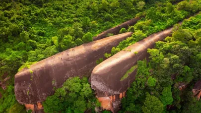 “Tayland’ın Kayaları: Üç Balina Kayası Hakkında Gerçekler”