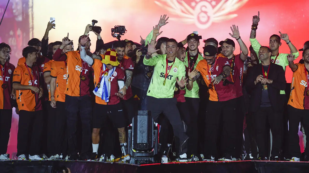 Galatasaray'dan League One’a sürpriz transfer