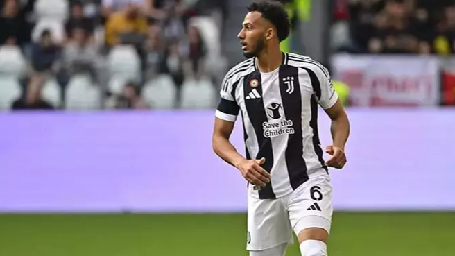 Beşiktaş Juventus’tan Lloyd Kelly’i istiyor