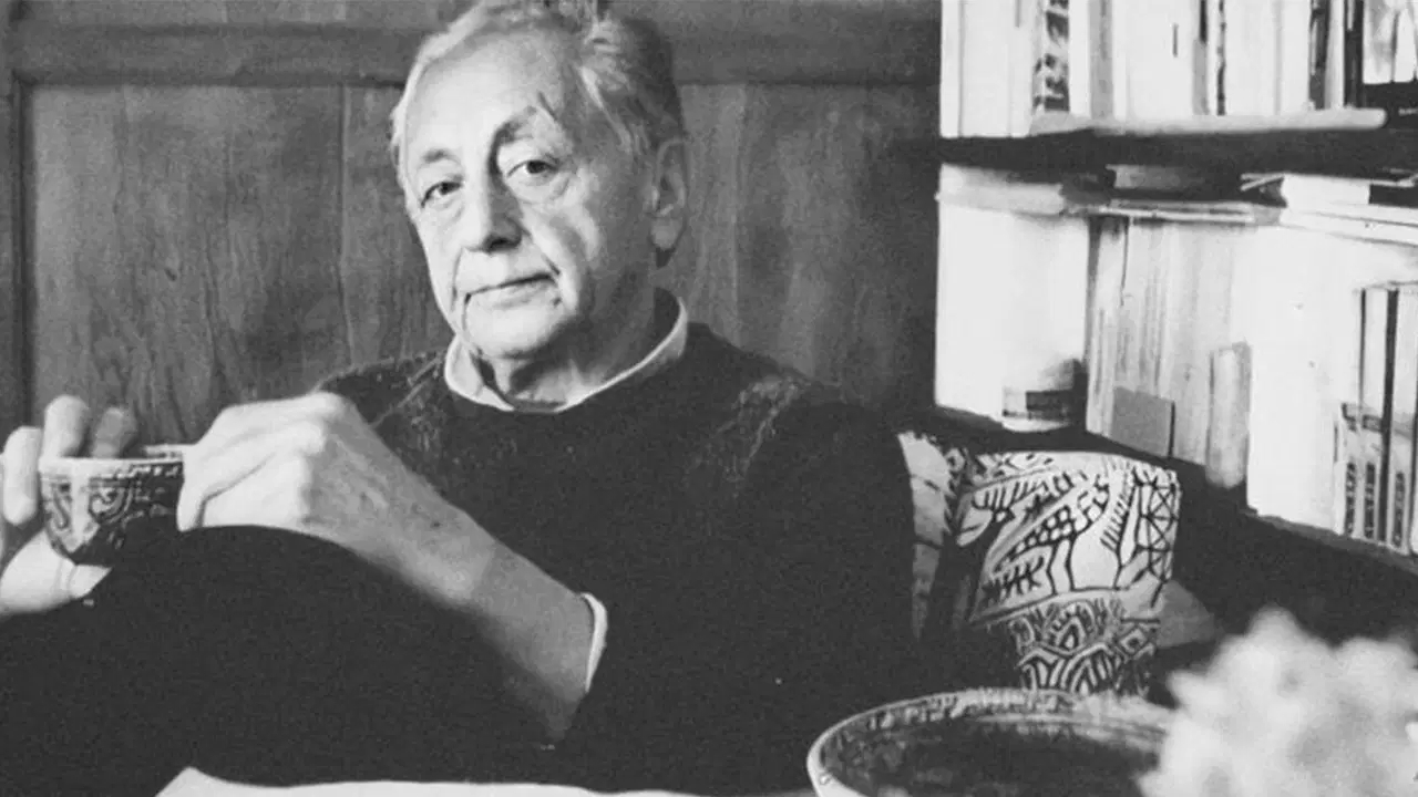 Türk şiirinin 'uç beyi' İlhan Berk’i saygıyla anıyoruz