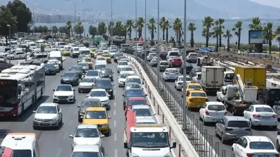 İzmir’de Zafer Bayramı yürüyüşü trafiği etkileyecek