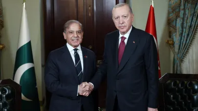 Cumhurbaşkanı Erdoğan, Pakistan Başbakanı Şahbaz Şerif ile telefonda görüştü