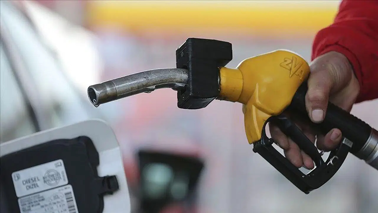 Akaryakıtta artış sürüyor: Motorine zam geliyor