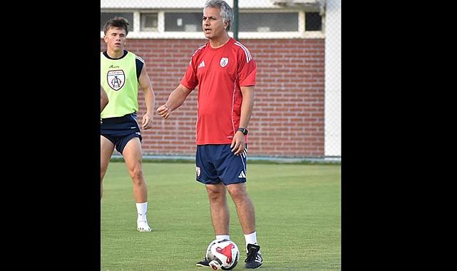 Altınordu Teknik Direktörü Namet Ateş Takımdan Memnun