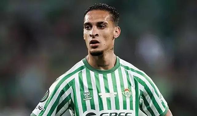 Benfica'dan Antony için yeni teklif