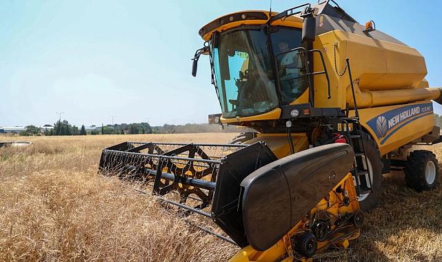 Buca’dan tarım ve dayanışma projesi: 8 ton un yardım