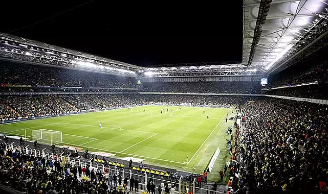 Fenerbahçe Kadıköy’de Feyenoord’a karşı tur peşinde