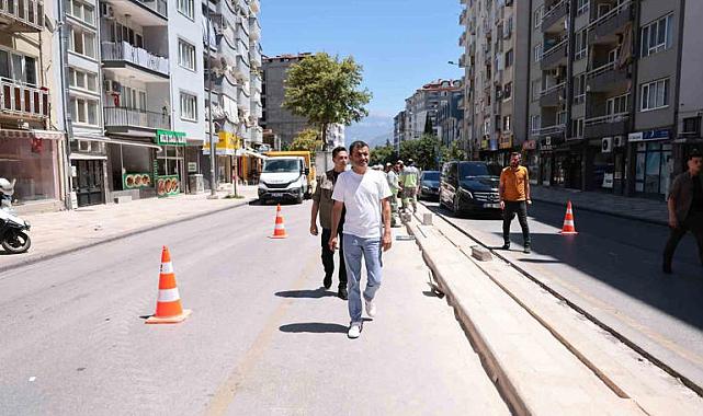 Otobüs Yolu projesi Pamukkale’de esnafın tepkisini çekti