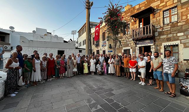 Pervin Özdemir’den Alpözen’e vefa: “Tarihin Tanığı”