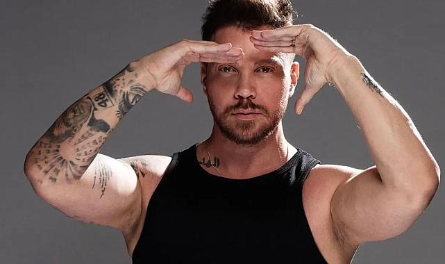 Sinan Akçıl gizemli kadınla görüntülendi!