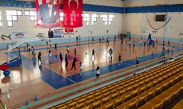 Sungurlu yaz spor okullarına 650 öğrenci katılıyor