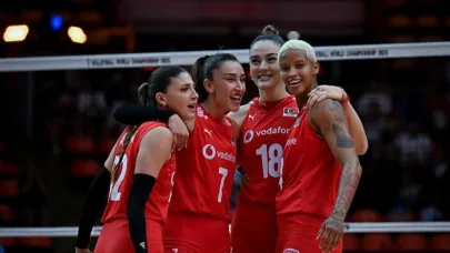 Türkiye 3-0 Slovenya: Filenin Sultanları çeyrek finalde