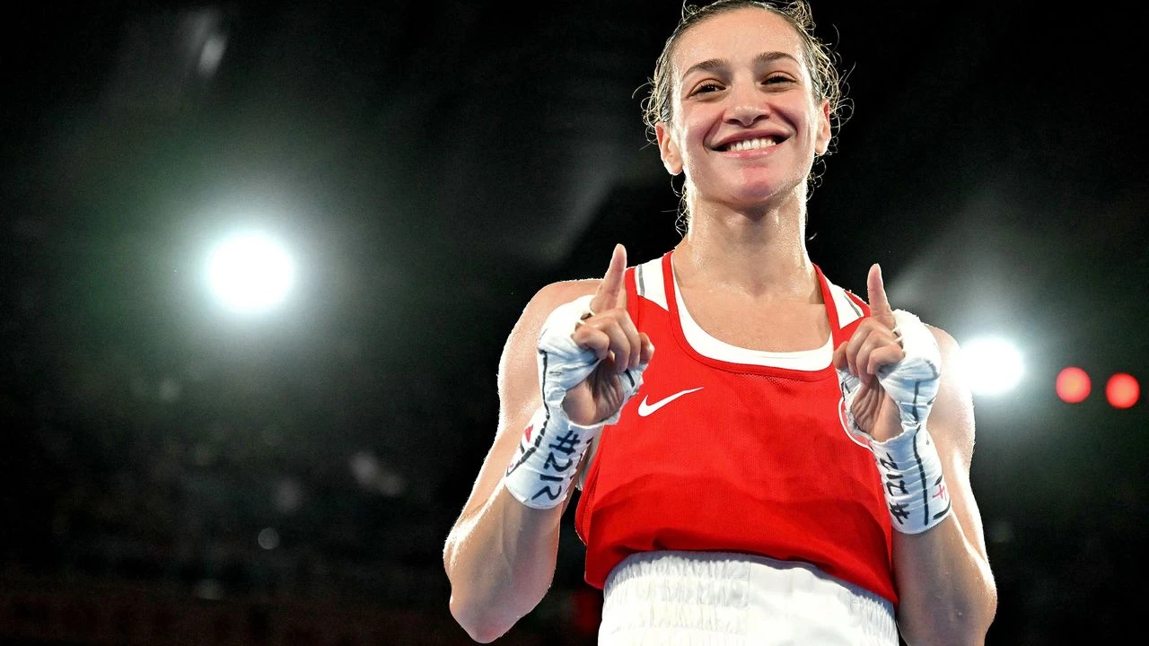 Buse Naz çeyrek finali geçti, yarı final vizesi aldı