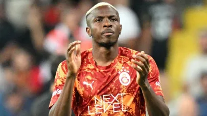 Osimhen, Okan Buruk ile görüştü: Şampiyonlar Ligi hedefi