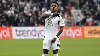 Keny Arroyo Cruzeiro’ya transfer oldu