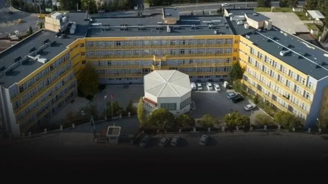 Cumhurbaşkanlığı kararıyla Dokuz Eylül’de Birim Kapandı