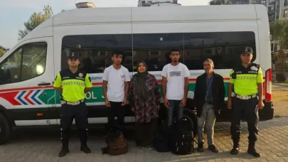 Otoyolda 4 göçmen ve 1 organizatör yakalandı