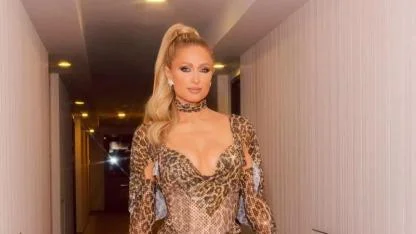 Paris Hilton'dan sürpriz hamle: Türk şarkıcıyı takibe aldı