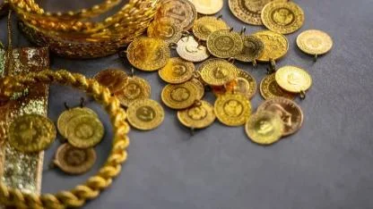Altın için kritik dönem! Dev banka tahmini ve riskler